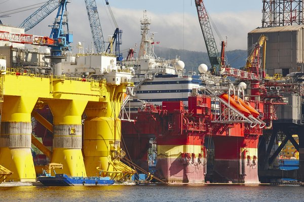 Comment organiser une croisière pour explorer les réserves naturelles en Afrique de l'Est?